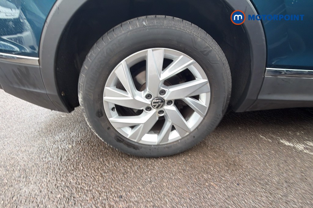 Volkswagen Tiguan Life Automatic Diesel SUV - Stock Number (1672610) - 26th supplementary image