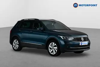 Volkswagen Tiguan Life Automatic Diesel SUV - Stock Number (1672610) - Drivers side front corner
