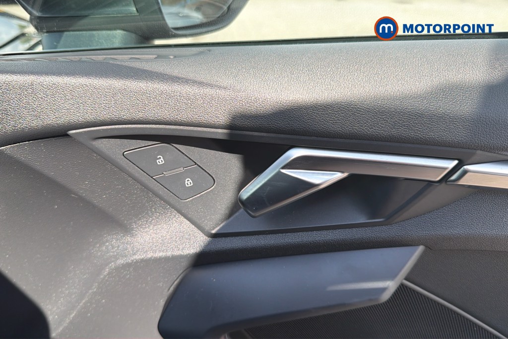 Audi A3 S Line Automatic Petrol Hatchback - Stock Number (1672615) - 4th supplementary image