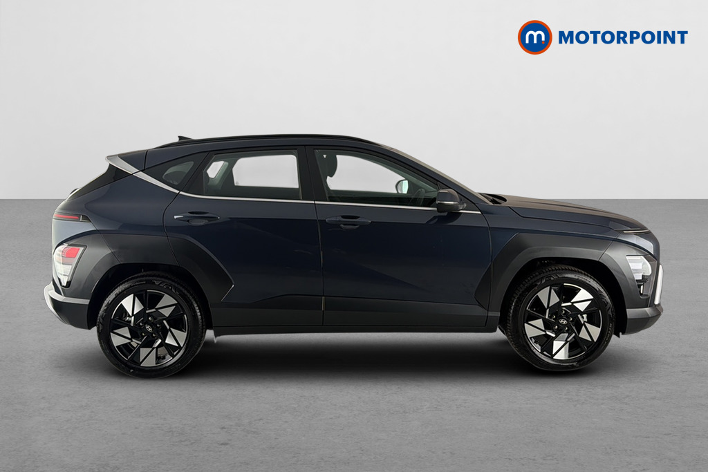Hyundai Kona Advance Automatic Petrol-Electric Hybrid SUV - Stock Number (1672618) - Passenger side