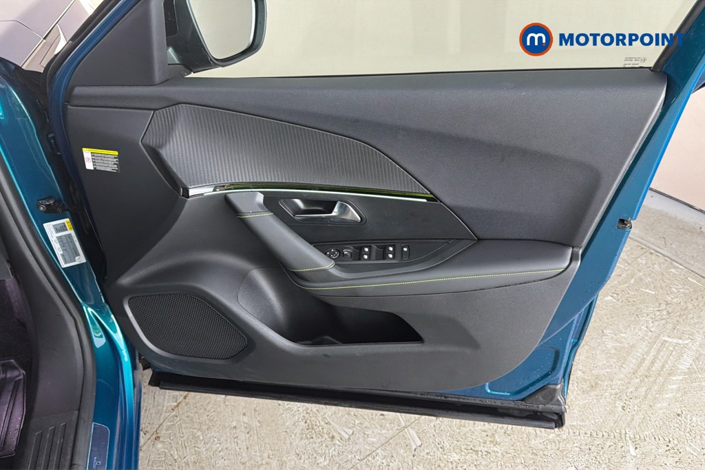 Peugeot 2008 GT Automatic Petrol SUV - Stock Number (1672624) - 19th supplementary image