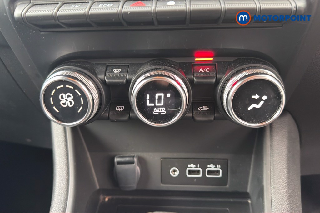 Renault Captur Evolution Automatic Petrol-Electric Hybrid SUV - Stock Number (1672642) - 12th supplementary image