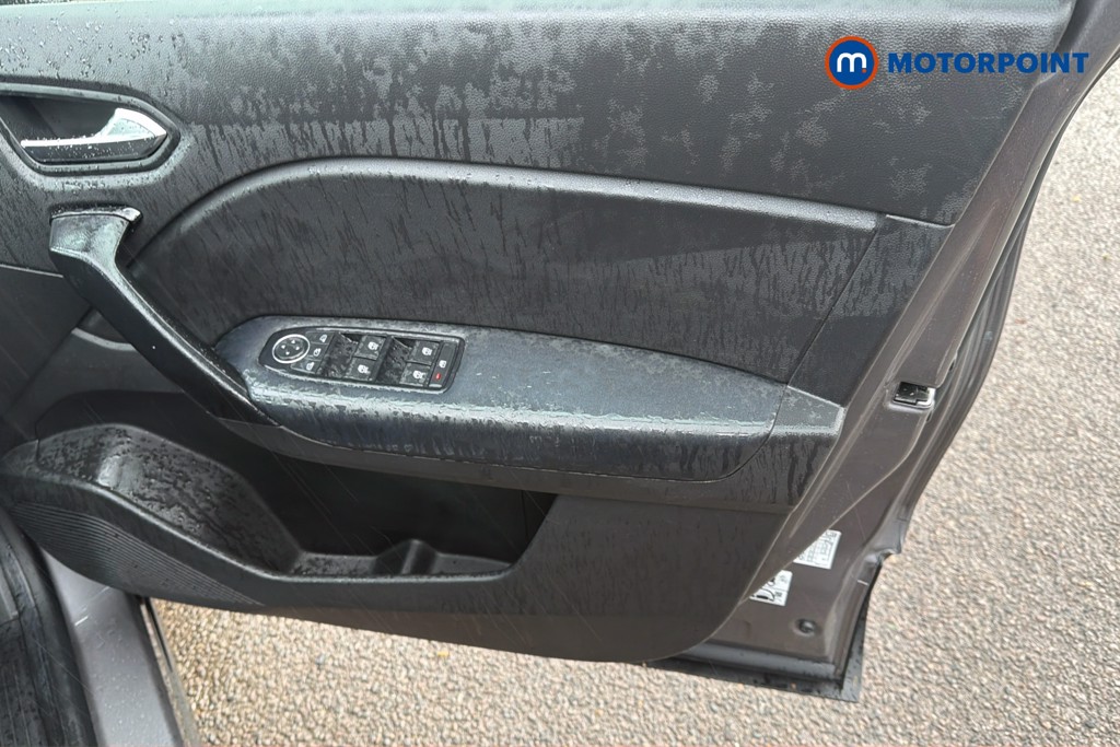 Renault Captur Evolution Automatic Petrol-Electric Hybrid SUV - Stock Number (1672642) - 1st supplementary image