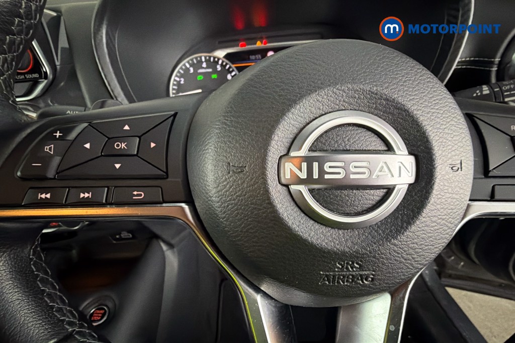 Nissan Juke N-Connecta Automatic Petrol SUV - Stock Number (1672697) - 5th supplementary image