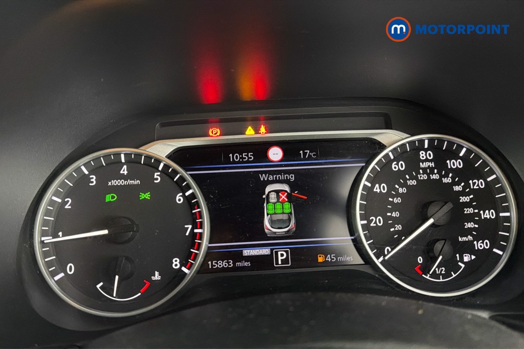 Nissan Juke N-Connecta Automatic Petrol SUV - Stock Number (1672697) - 8th supplementary image