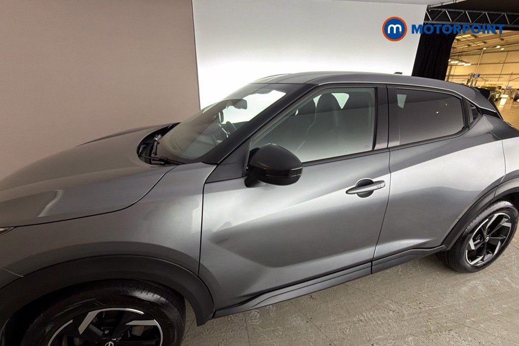 Nissan Juke N-Connecta Automatic Petrol SUV - Stock Number (1672697) - 43rd supplementary image