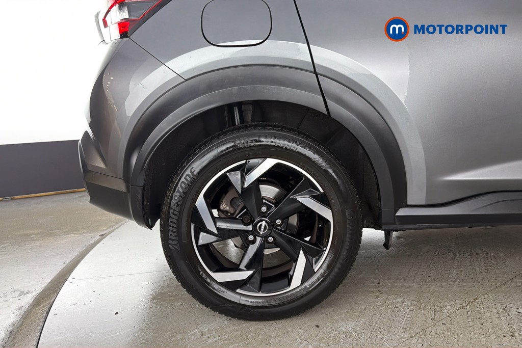 Nissan Juke N-Connecta Automatic Petrol SUV - Stock Number (1672697) - 49th supplementary image