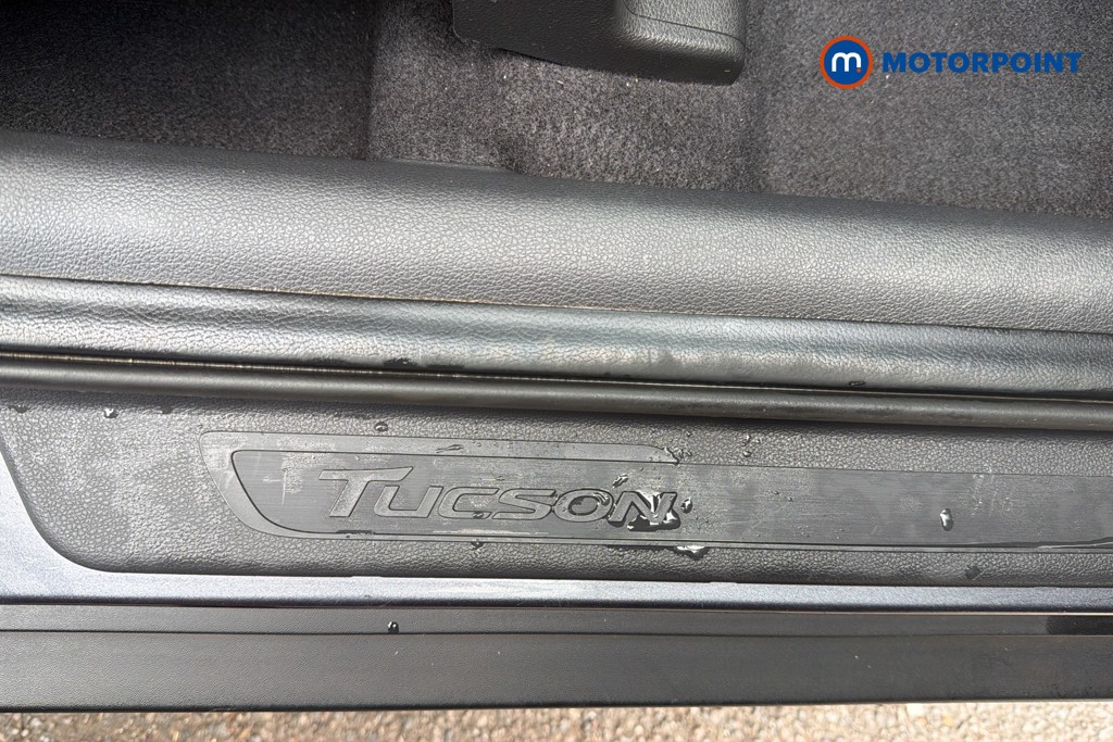 Hyundai Tucson Se Nav Manual Petrol SUV - Stock Number (1672816) - 5th supplementary image