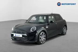 Mini Hatchback Cooper Exclusive Automatic Petrol Hatchback - Stock Number (1672863) - Passenger side front corner
