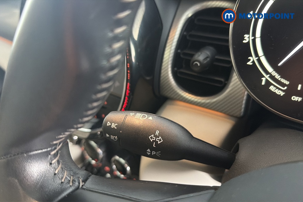 Mini Hatchback Cooper Exclusive Automatic Petrol Hatchback - Stock Number (1672863) - 5th supplementary image