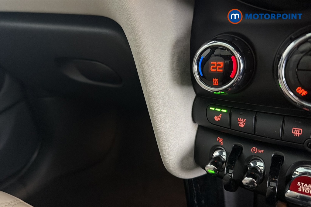Mini Hatchback Cooper Exclusive Automatic Petrol Hatchback - Stock Number (1672863) - 14th supplementary image