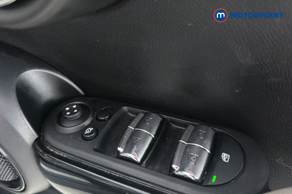 Mini Hatchback Cooper Exclusive Automatic Petrol Hatchback - Stock Number (1672863) - 19th supplementary image
