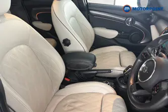 Mini Hatchback Cooper Exclusive Automatic Petrol Hatchback - Stock Number (1672863) - 22nd supplementary image