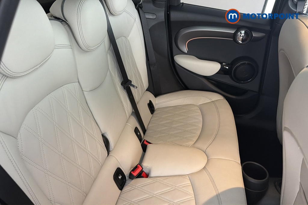 Mini Hatchback Cooper Exclusive Automatic Petrol Hatchback - Stock Number (1672863) - 25th supplementary image