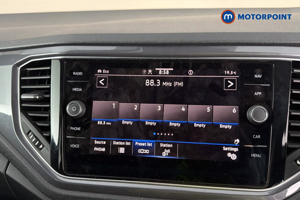 Volkswagen T-Roc R-Line Automatic Diesel SUV - Stock Number (1672866) - 9th supplementary image