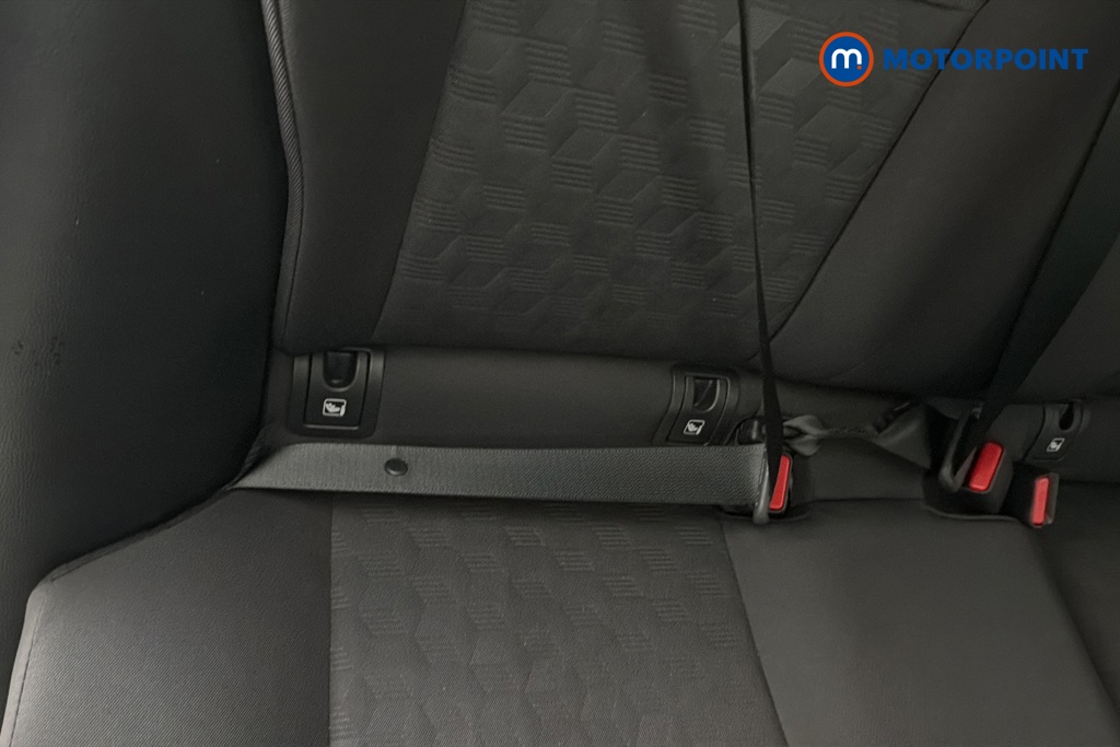 Toyota Yaris Design Automatic Petrol-Electric Hybrid Hatchback - Stock Number (1672912) - 27th supplementary image