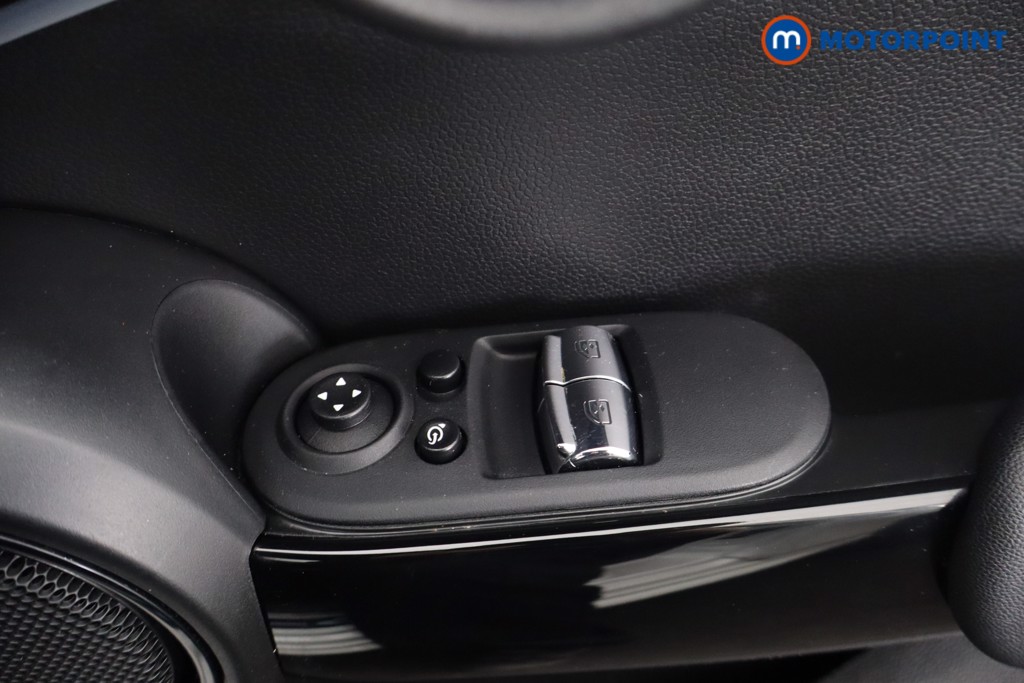Mini Hatchback Cooper Sport Automatic Petrol Hatchback - Stock Number (1673077) - 24th supplementary image