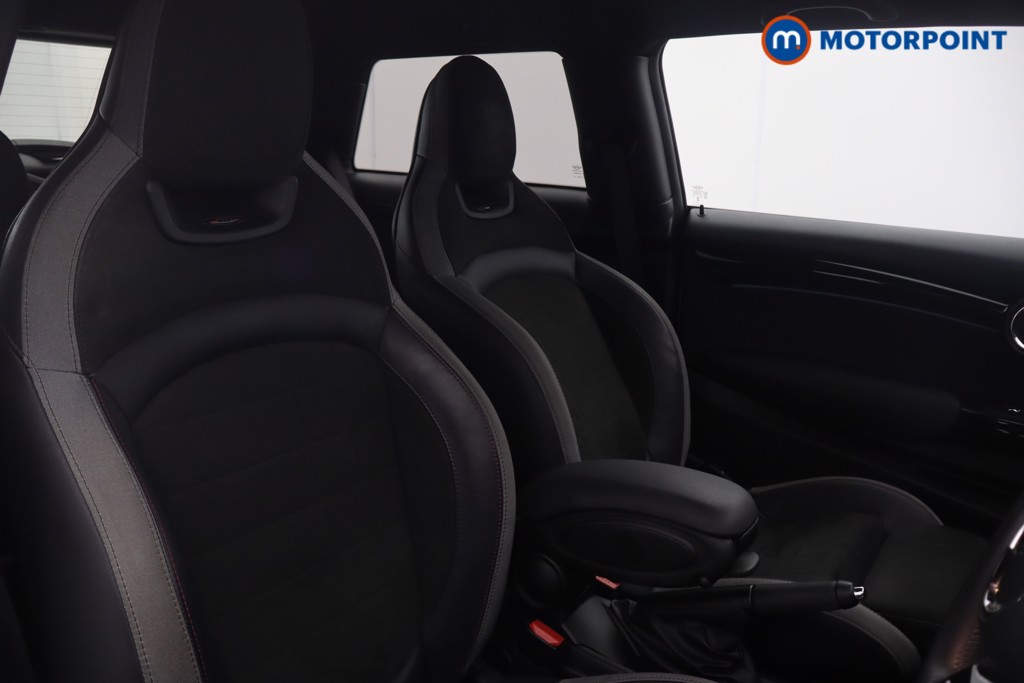 Mini Hatchback Cooper Sport Automatic Petrol Hatchback - Stock Number (1673077) - 26th supplementary image