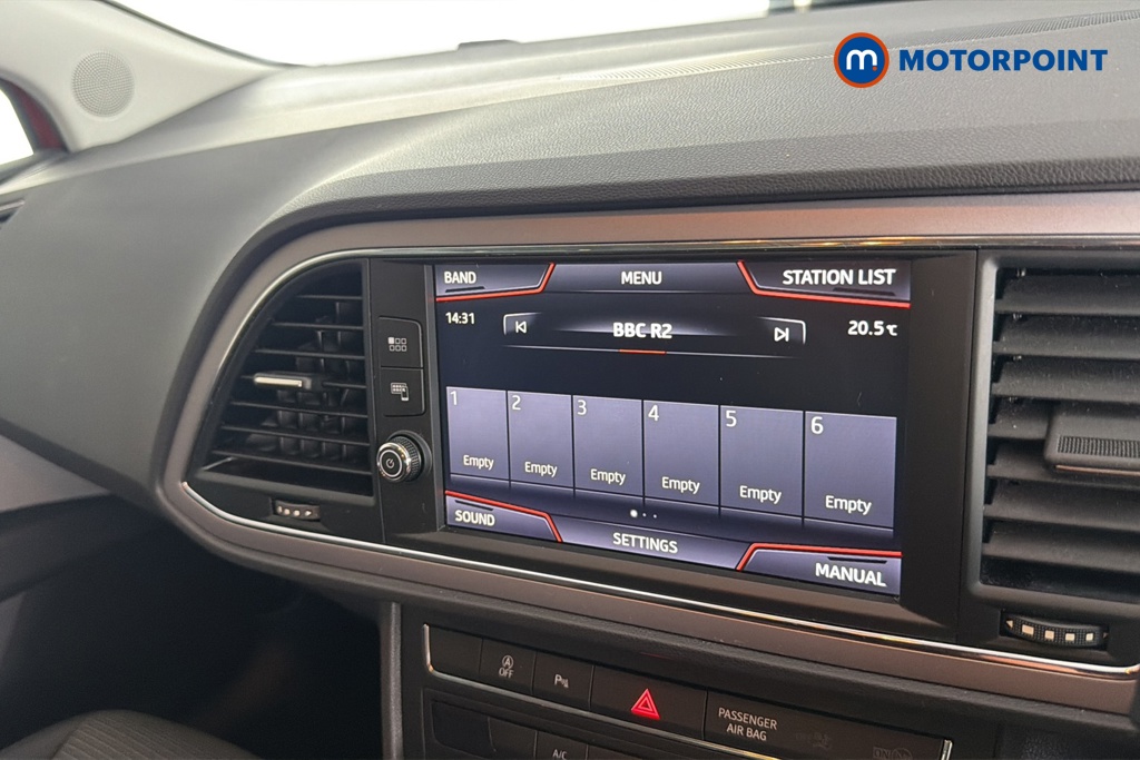 Seat Leon Se Dynamic Manual Petrol Hatchback - Stock Number (1673214) - 8th supplementary image