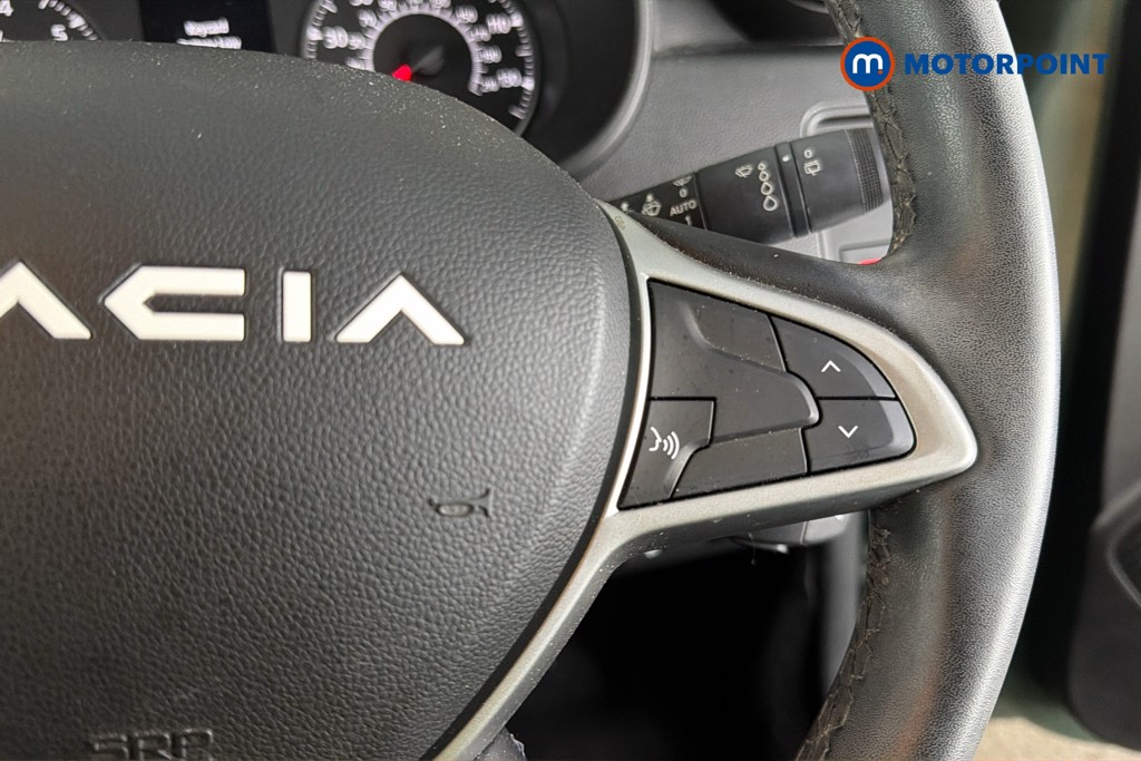 Dacia Duster Extreme Manual Petrol SUV - Stock Number (1673344) - 4th supplementary image