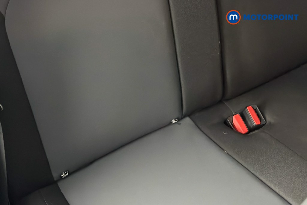 Dacia Duster Extreme Manual Petrol SUV - Stock Number (1673344) - 29th supplementary image