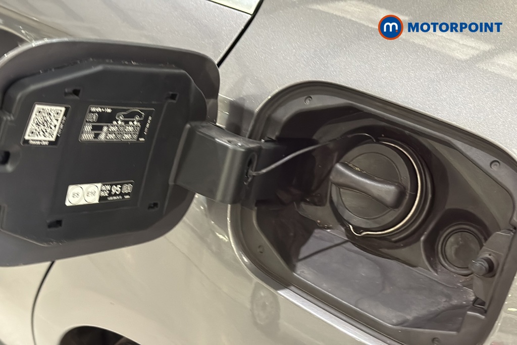 Mercedes-Benz A Class Amg Line Automatic Petrol Hatchback - Stock Number (1673538) - 41st supplementary image