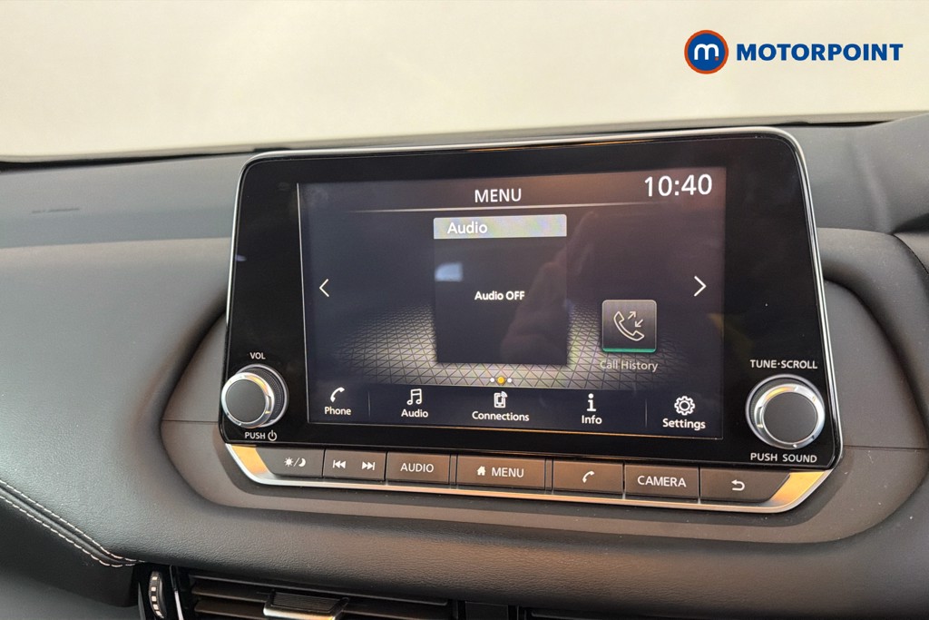 Nissan Qashqai Acenta Premium Automatic Petrol SUV - Stock Number (1673570) - 9th supplementary image
