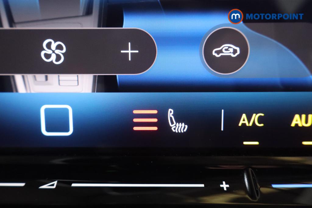 Volkswagen Golf Black Edition Manual Petrol Hatchback - Stock Number (1673585) - 11th supplementary image