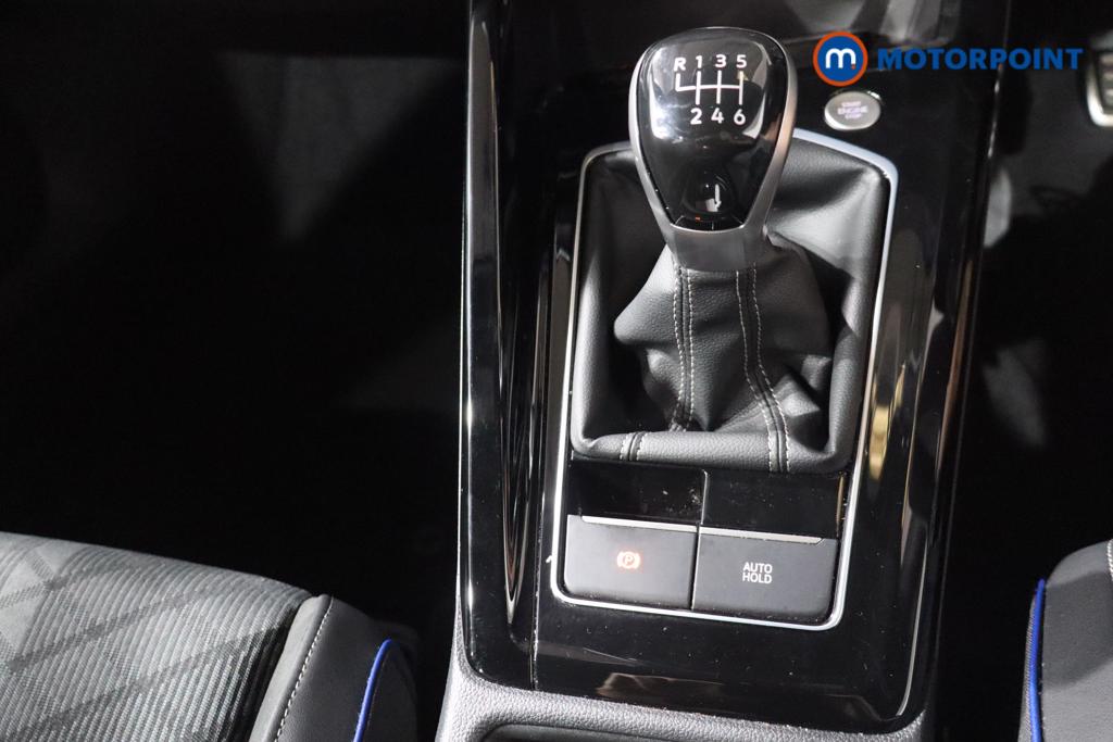 Volkswagen Golf Black Edition Manual Petrol Hatchback - Stock Number (1673585) - 12th supplementary image
