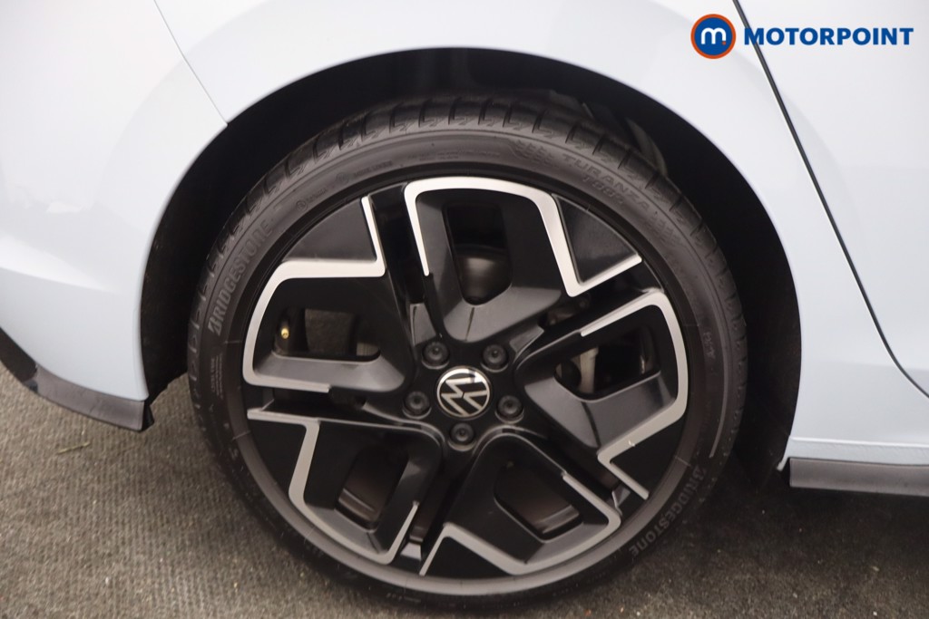 Volkswagen Golf R-Line Manual Petrol Hatchback - Stock Number (1673594) - 13th supplementary image