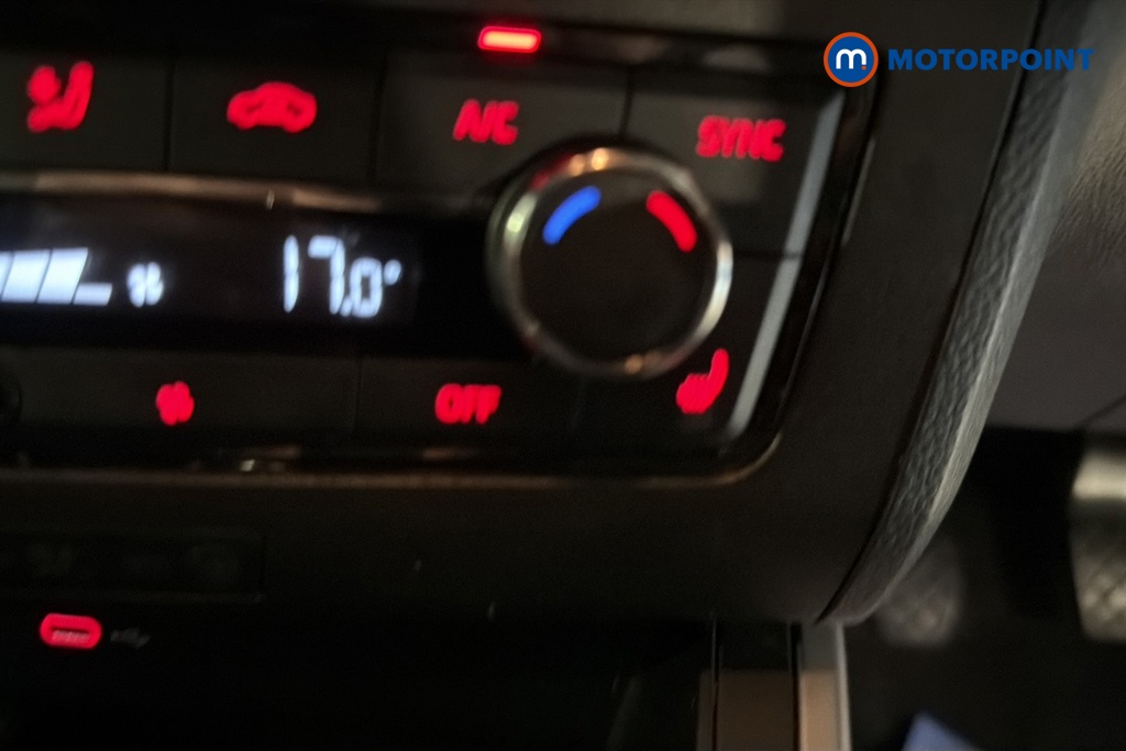 Seat Arona Fr Red Edition Manual Petrol SUV - Stock Number (1673687) - 14th supplementary image