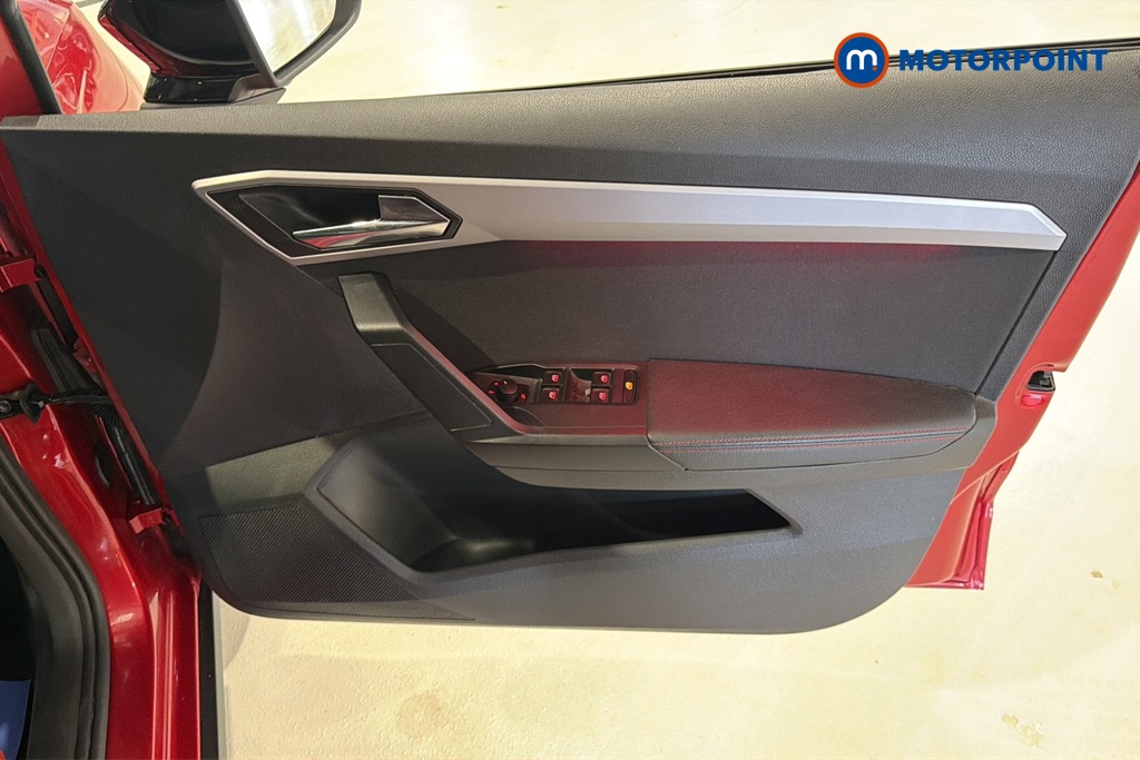 Seat Arona Fr Red Edition Manual Petrol SUV - Stock Number (1673687) - 18th supplementary image