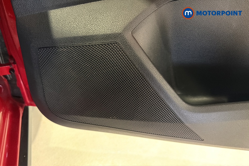 Seat Arona Fr Red Edition Manual Petrol SUV - Stock Number (1673687) - 21st supplementary image