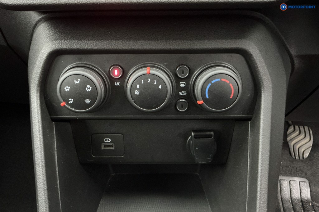 Dacia Sandero Stepway Comfort Manual Petrol Hatchback - Stock Number (1673717) - 10th supplementary image