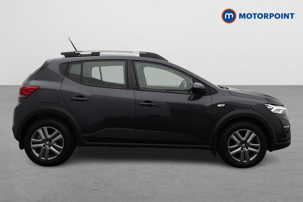 Dacia Sandero Stepway Comfort Manual Petrol Hatchback - Stock Number (1673717) - Drivers side