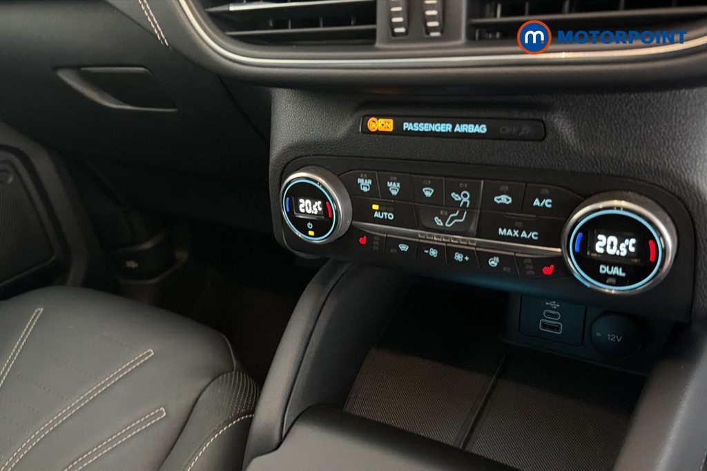 Ford Kuga Vignale Automatic Petrol-Electric Hybrid SUV - Stock Number (1673729) - 12th supplementary image