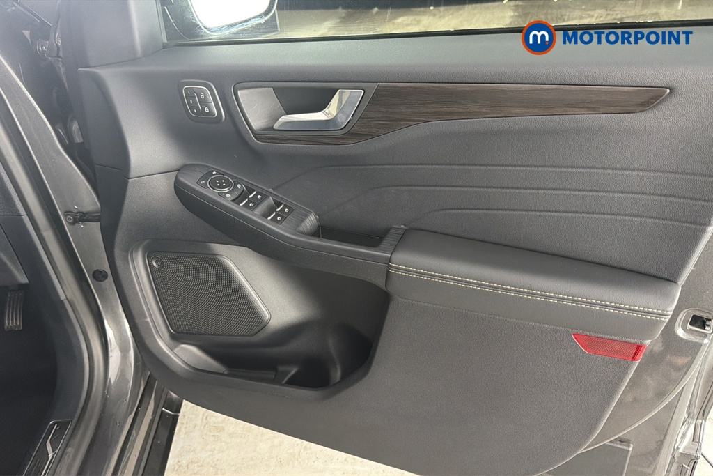 Ford Kuga Vignale Automatic Petrol-Electric Hybrid SUV - Stock Number (1673729) - 18th supplementary image