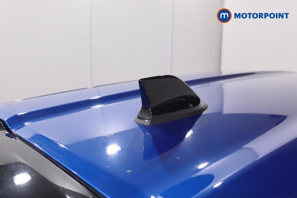 Nissan Juke N-Connecta Manual Petrol SUV - Stock Number (1673737) - 17th supplementary image
