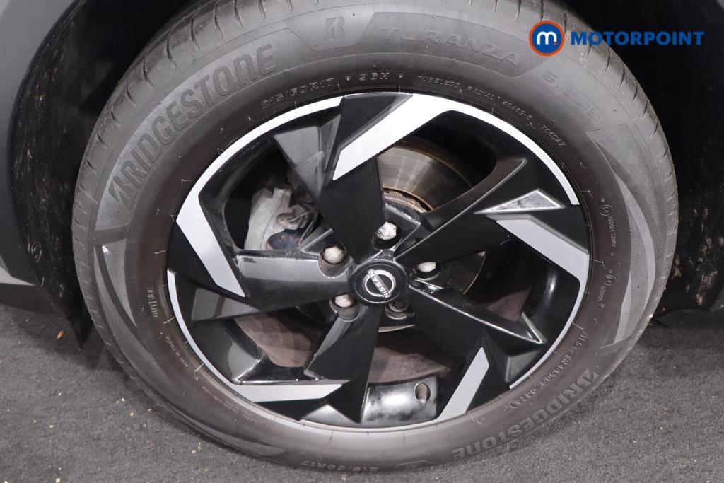Nissan Juke N-Connecta Manual Petrol SUV - Stock Number (1673737) - 25th supplementary image