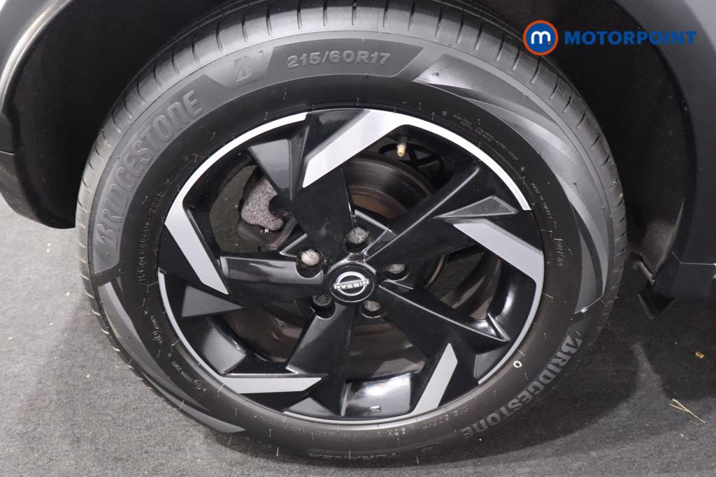 Nissan Juke N-Connecta Manual Petrol SUV - Stock Number (1673737) - 27th supplementary image