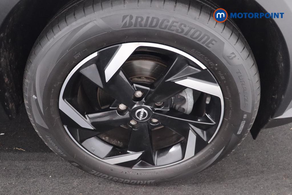 Nissan Juke N-Connecta Manual Petrol SUV - Stock Number (1673737) - 28th supplementary image