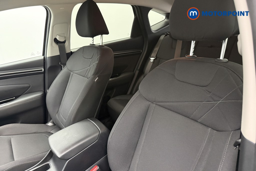 Hyundai Tucson Se Connect Manual Petrol SUV - Stock Number (1673739) - 7th supplementary image