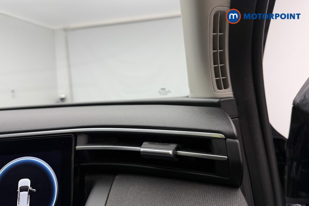 Hyundai Tucson Se Connect Manual Petrol SUV - Stock Number (1673739) - 29th supplementary image