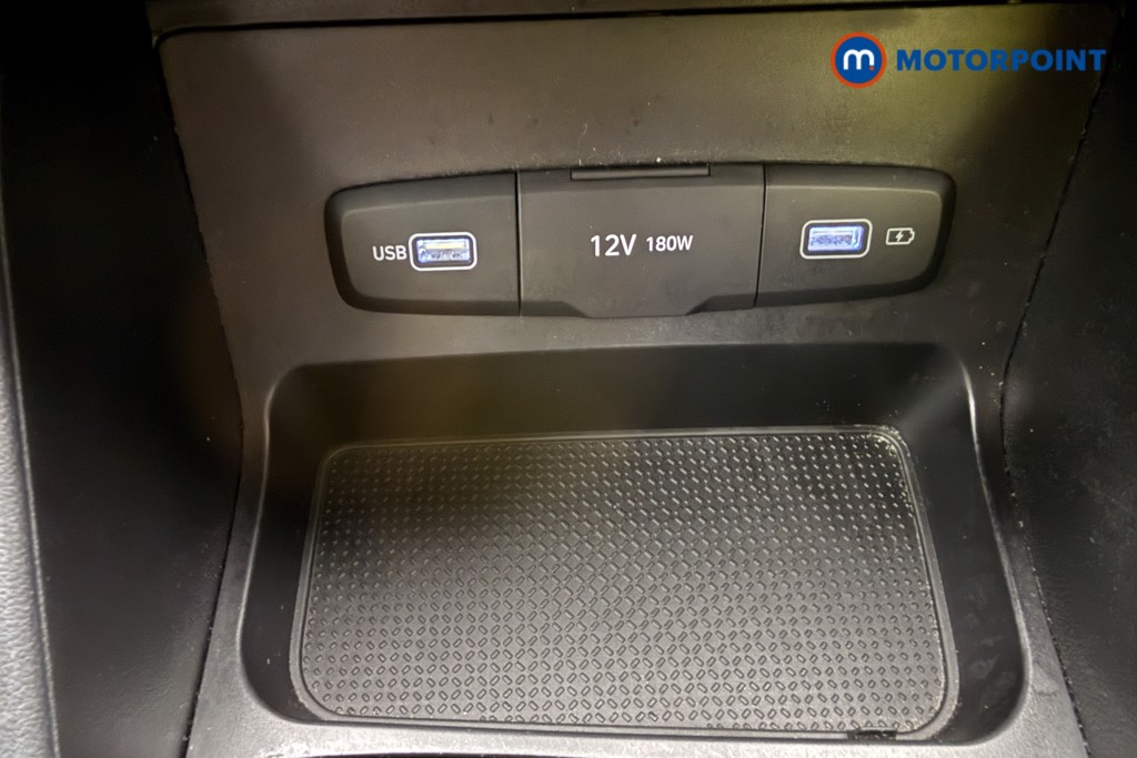 Hyundai Tucson Se Connect Manual Petrol SUV - Stock Number (1673739) - 42nd supplementary image