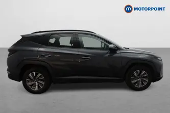 Hyundai Tucson Se Connect Manual Petrol SUV - Stock Number (1673739) - Drivers side