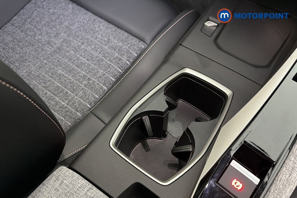 Peugeot 5008 Allure Premium Automatic Petrol SUV - Stock Number (1673764) - 16th supplementary image