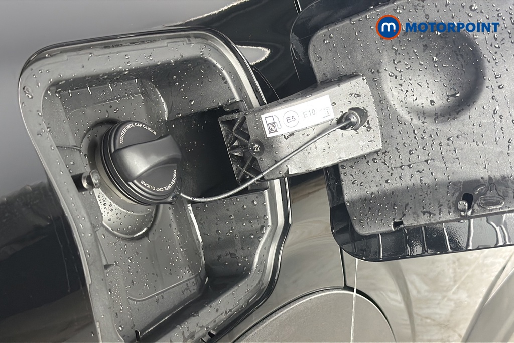 Peugeot 5008 Allure Premium Automatic Petrol SUV - Stock Number (1673764) - 41st supplementary image