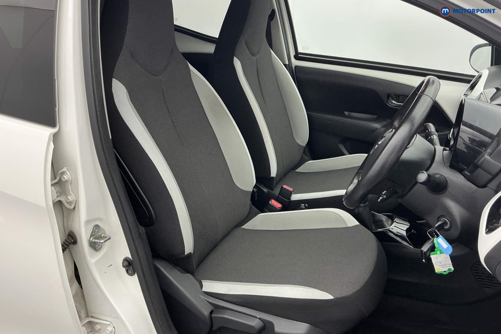 Toyota Aygo X-Press Manual Petrol Hatchback - Stock Number (1673780) - 5th supplementary image