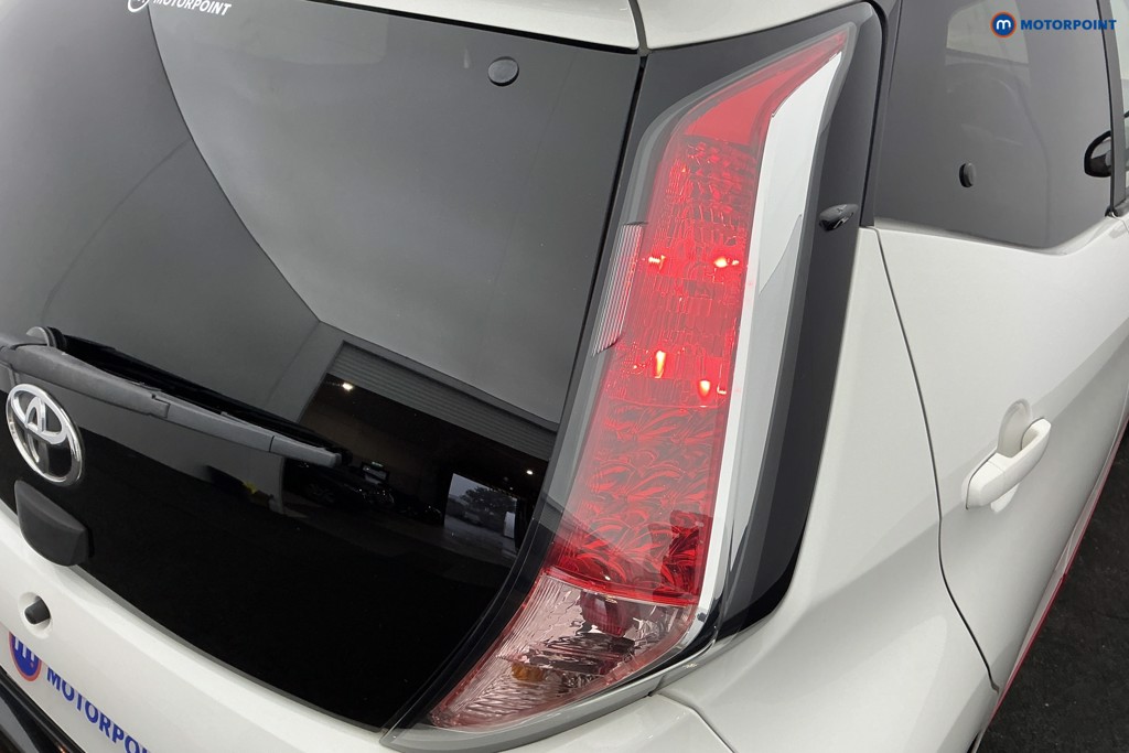 Toyota Aygo X-Press Manual Petrol Hatchback - Stock Number (1673780) - 23rd supplementary image