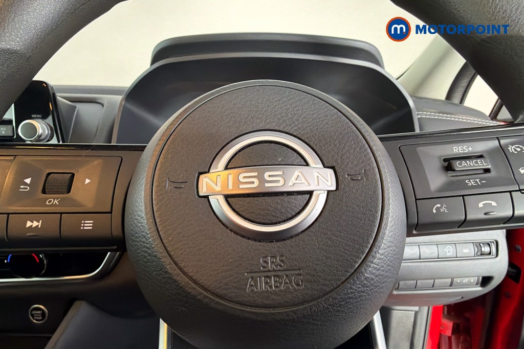 Nissan Qashqai Visia Manual Petrol SUV - Stock Number (1673870) - 5th supplementary image